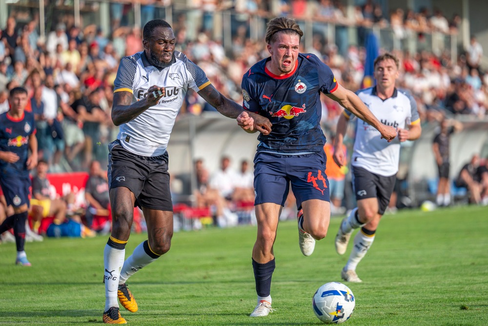 Nhận định soi kèo SK Brann vs Red Bull Salzburg lúc 00h00 ngày 24/7/2025 nhan-dinh-soi-keo-sk-brann-vs-red-bull-salzburg-luc-00h00-ngay-24-7-2025-1